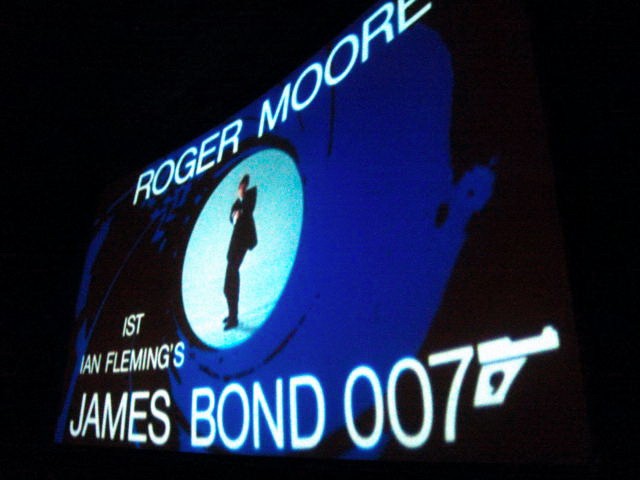 James Bond 054.jpg